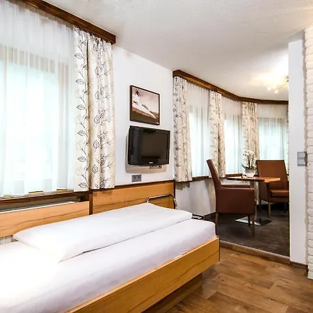 Garni Subretta Hotel
